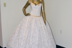 Wedding Dress (2017_12_14 22_16_35 UTC)