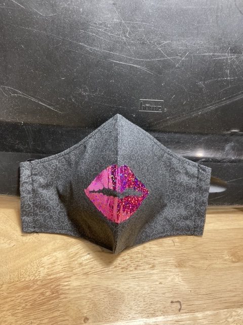 Kissy Kiss Lips Facemask 40CE761D